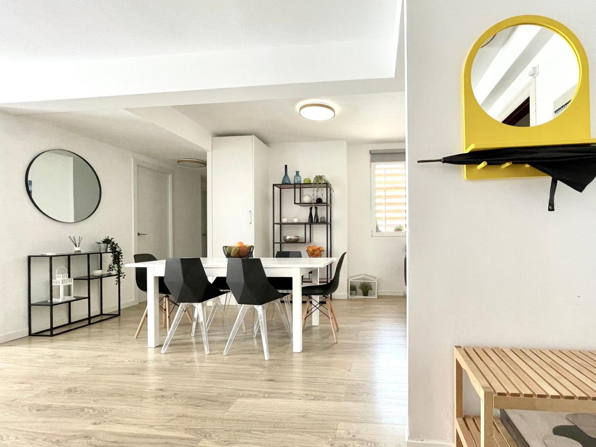 Spacious, Sunny Flat By Of Arts & Sciences Valência